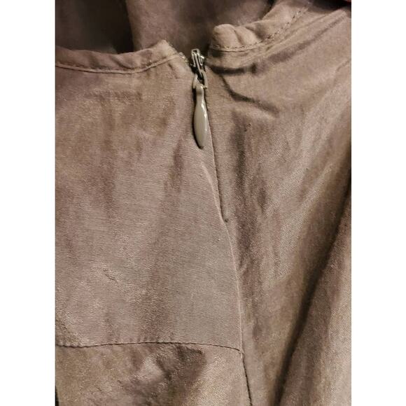 Gap Maternity Light Weight Brown Ruffle Neck Sleeveless Top Size Medium - Picture 6 of 6